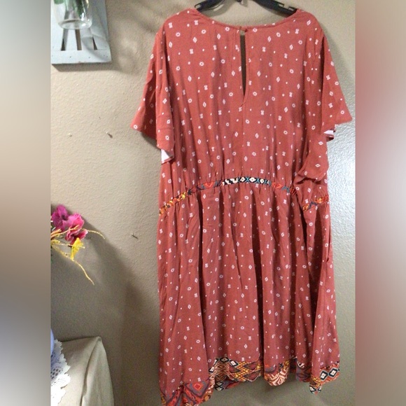 ****TORRID GEOGRAPHY SYMBOLS DRESS - Picture 7 of 13